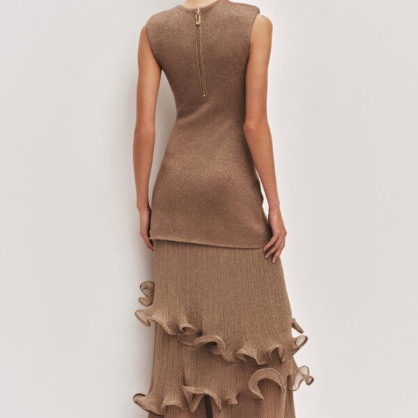 Aje clothing Aus  – structured silhouette with raw femininity from Coveti