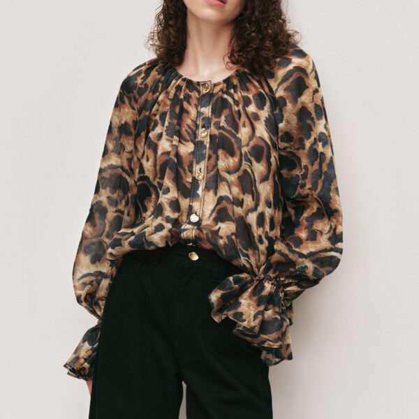 Aje world  – structured silhouette with raw femininity from Coveti