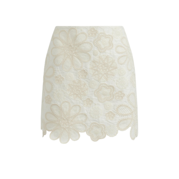 Aje Ivory