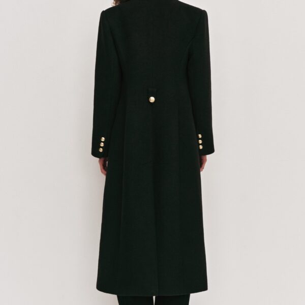 Aje Aus  – structured silhouette with raw femininity from Coveti