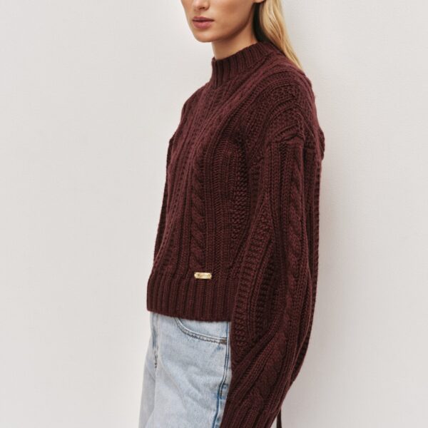 Aje Aus  – structured silhouette with raw femininity from Coveti