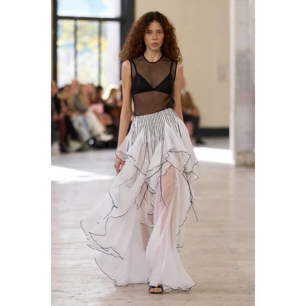 Aje clothing Aus  – structured silhouette with raw femininity from Coveti