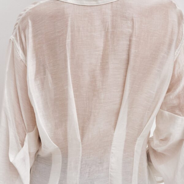 Aje Aus  – structured silhouette with raw femininity from Coveti