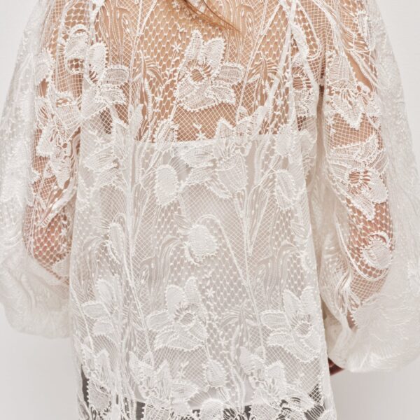 Aje Aus  – structured silhouette with raw femininity from Coveti