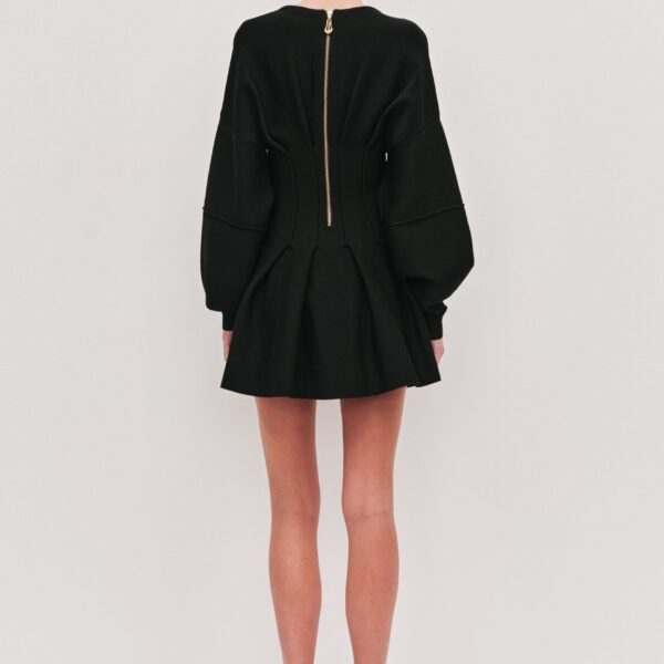 Aje clothing Aus  – structured silhouette with raw femininity from Coveti