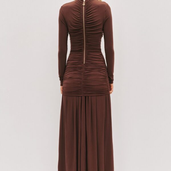 Aje clothing Aus  – structured silhouette with raw femininity from Coveti