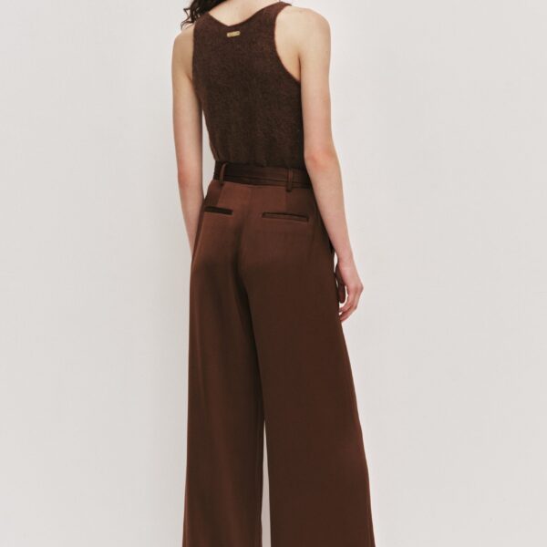 Aje clothing Aus  – structured silhouette with raw femininity from Coveti