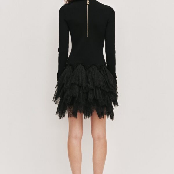 Aje clothing Aus  – structured silhouette with raw femininity from Coveti