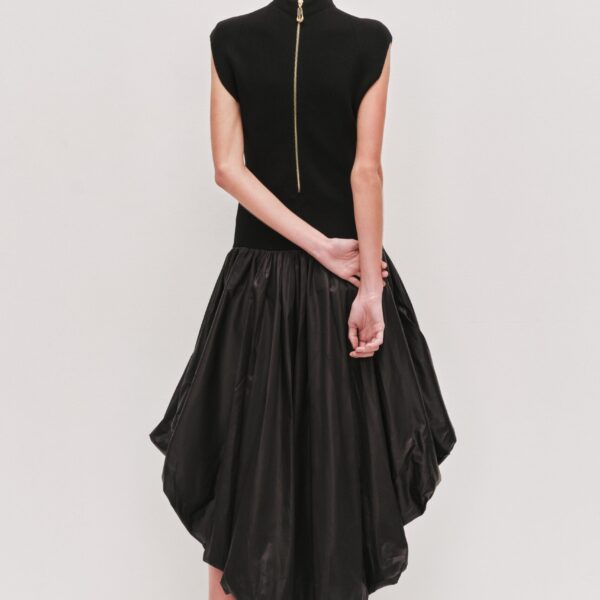 Aje clothing Aus  – structured silhouette with raw femininity from Coveti