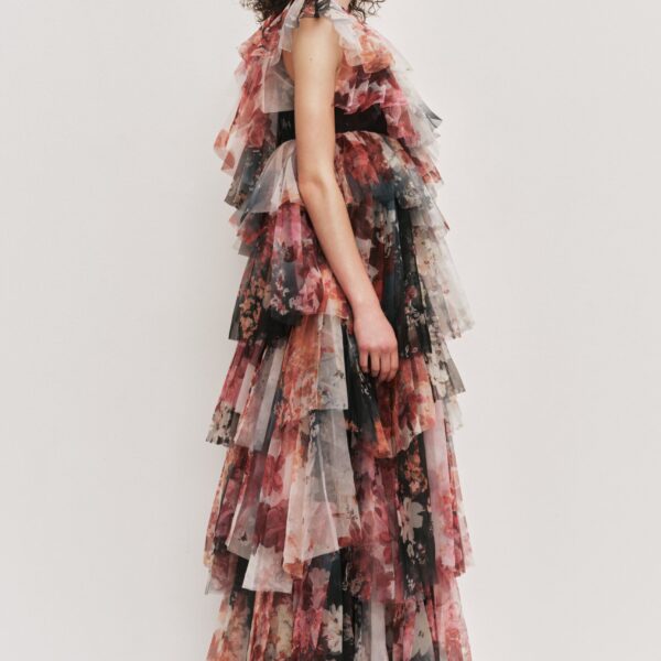 Aje clothing Aus  – structured silhouette with raw femininity from Coveti