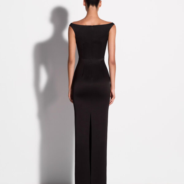 Off Shoulder Column