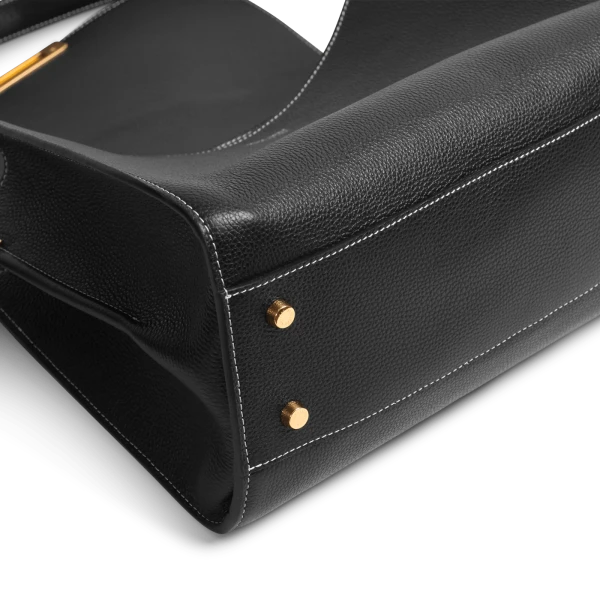 Ateliers Auguste Amelot in Black bag