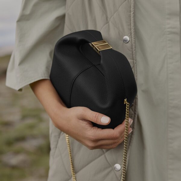 Polène Béri in Black Chain Béri in Black Chain - Shoulder & Crossbody Bags - Parisian Luxury Leather Bag at Coveti