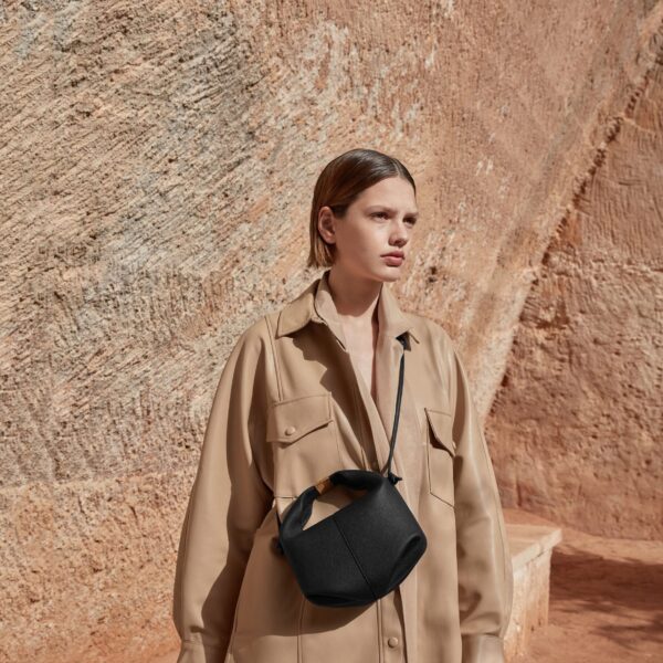 Polène Béri in Black Béri in Black - Shoulder & Crossbody Bags - Parisian Luxury Leather Bag at Coveti