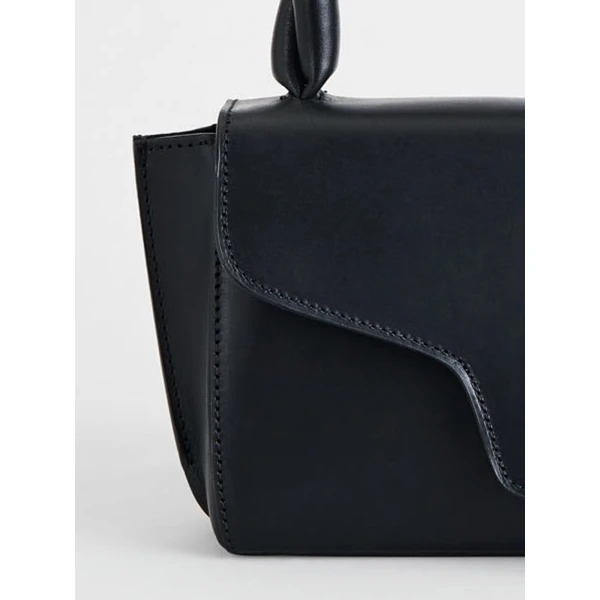 ATP Atelier Montalbano Black