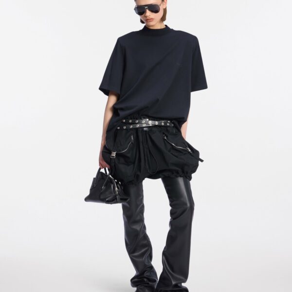 Black t-shirt