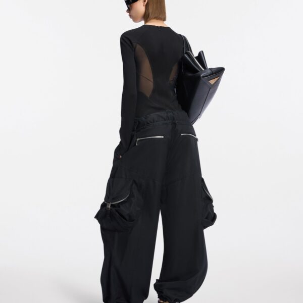 Attico black top