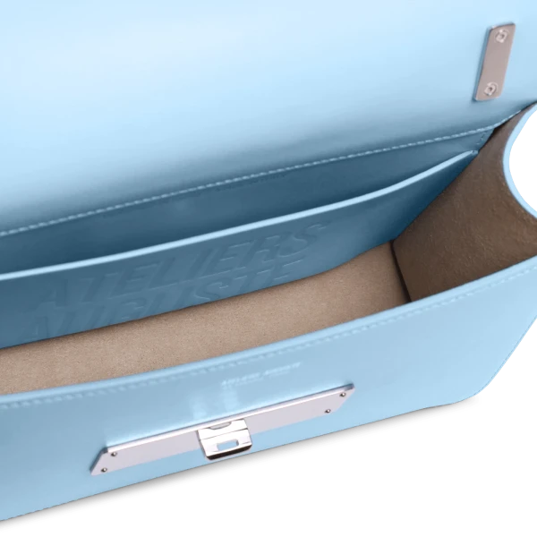 Ateliers Auguste Alma in Light Blue bag