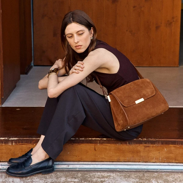 Ateliers Auguste Amelot in Tan bag