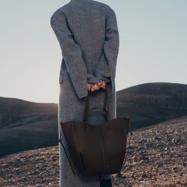 Polène Cyme Tote in Ebony Cyme Tote in Ebony - Totes & Top-Handle Bags - Parisian Luxury Leather Bag at Coveti