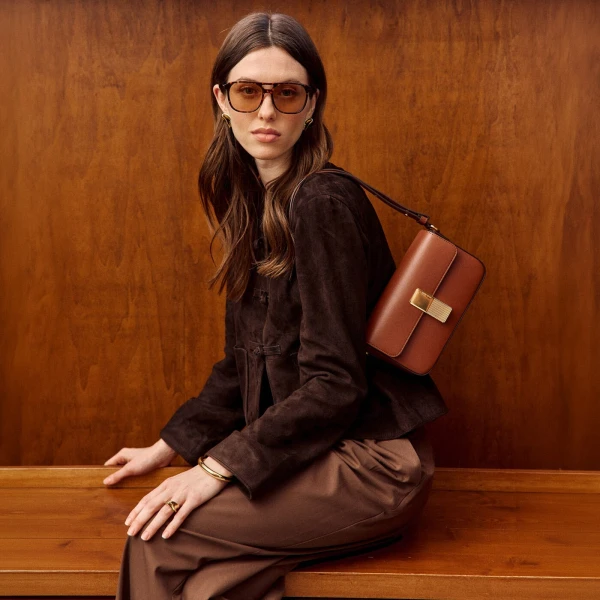 Ateliers Auguste Monceau Baguette in Tan bag