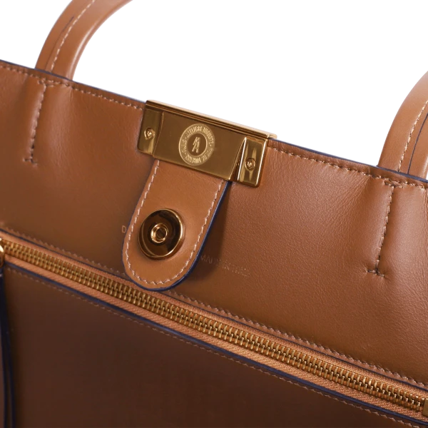 Ateliers Auguste Sévigné in Tan bag