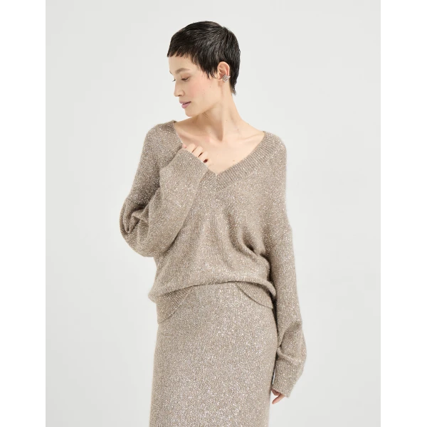 Dazzling texture sweater