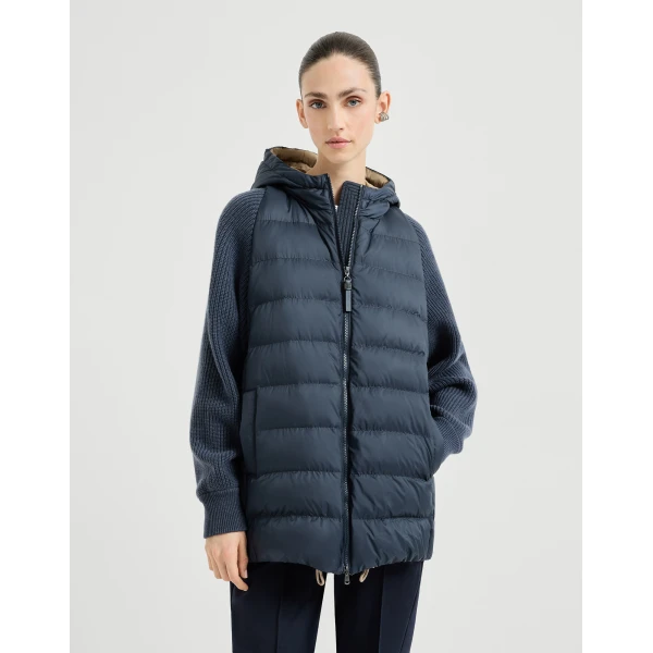 Nylon hooded down jacket