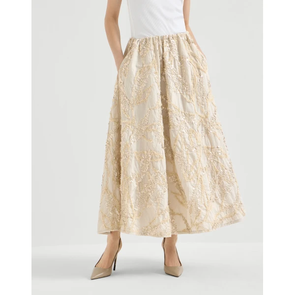 Skirt with dazzling seabed embroidery