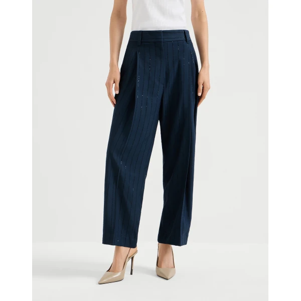 Slouchy trousers