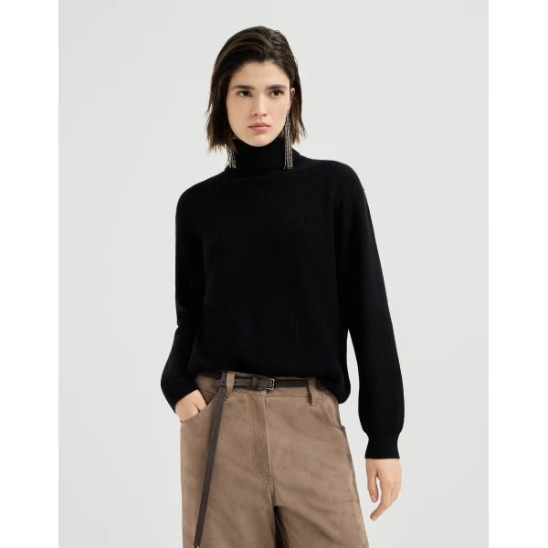 Turtleneck sweater with monili
