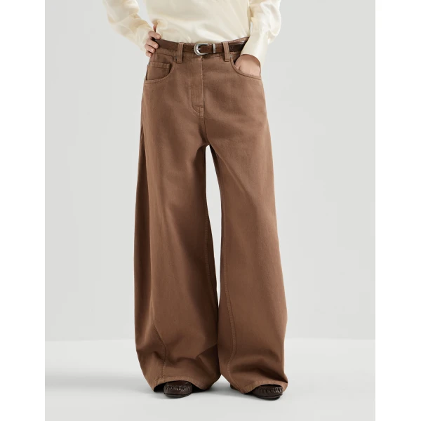 Wide trousers