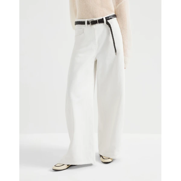 Wide trousers