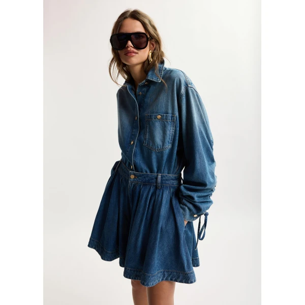 Essentiel Antwerp Blue pleated denim shorts in organic cotton, view 3