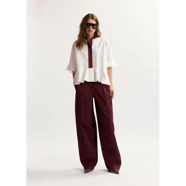 Essentiel Antwerp Dark red tapered cotton pants with twisted seams, view 2