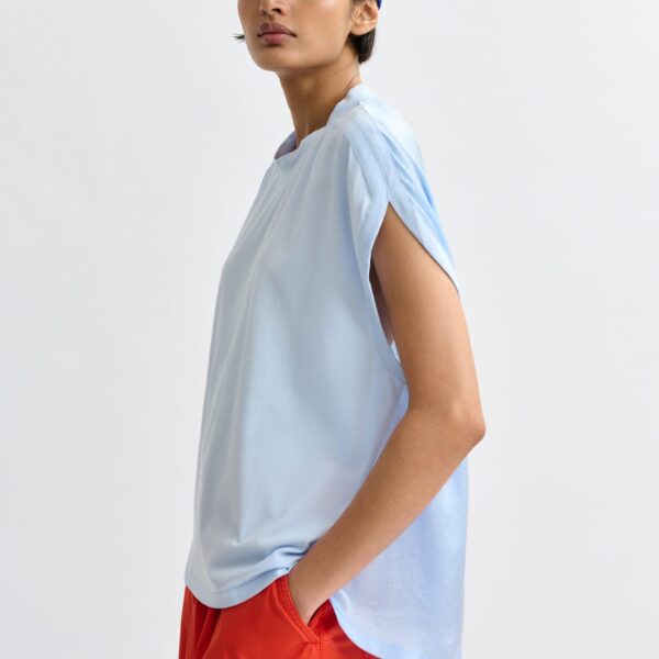 Essentiel Antwerp top