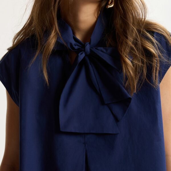 Tops Blue