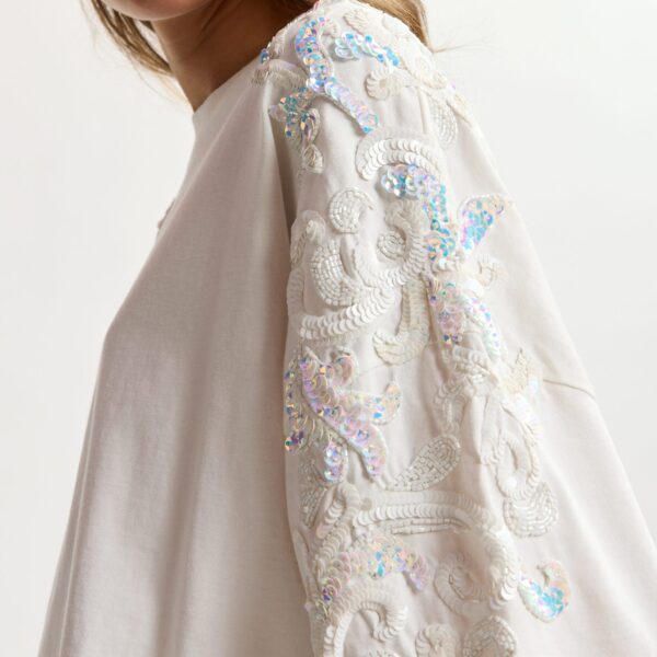 Tops White