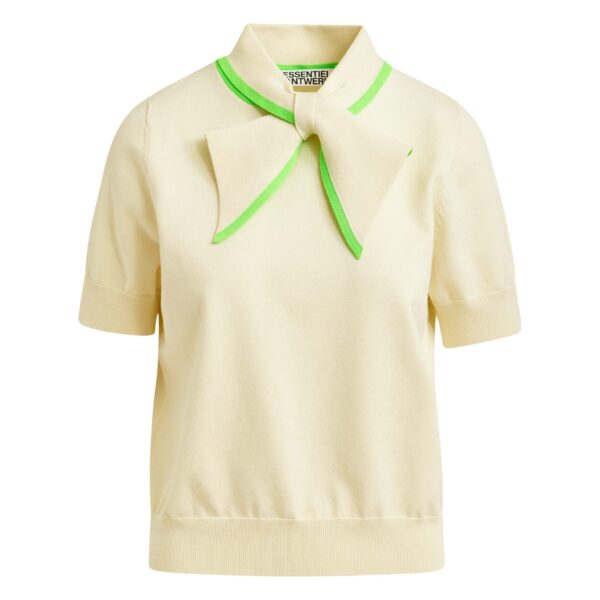 Off-white fine-knit polo with light green scarf-like contrast collar