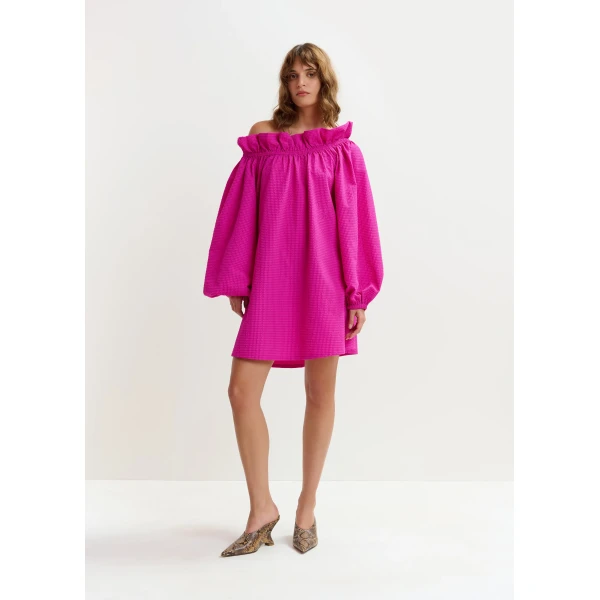 Dresses Pink
