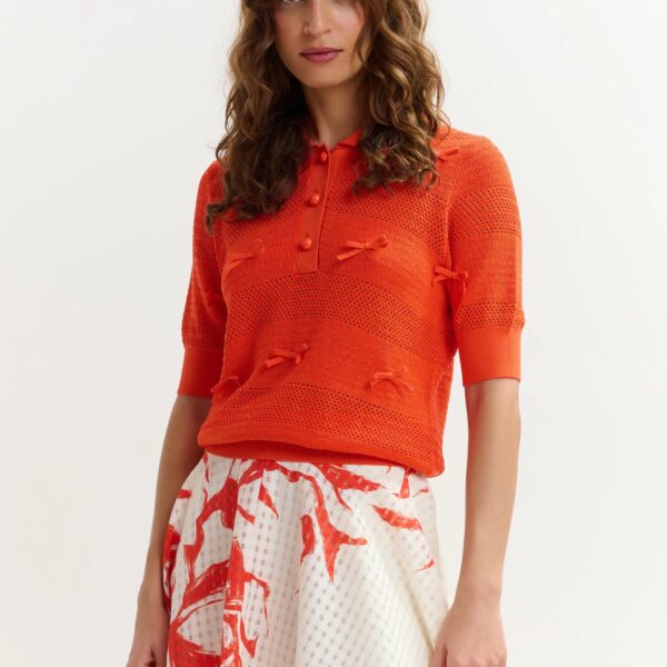 Tops Red
