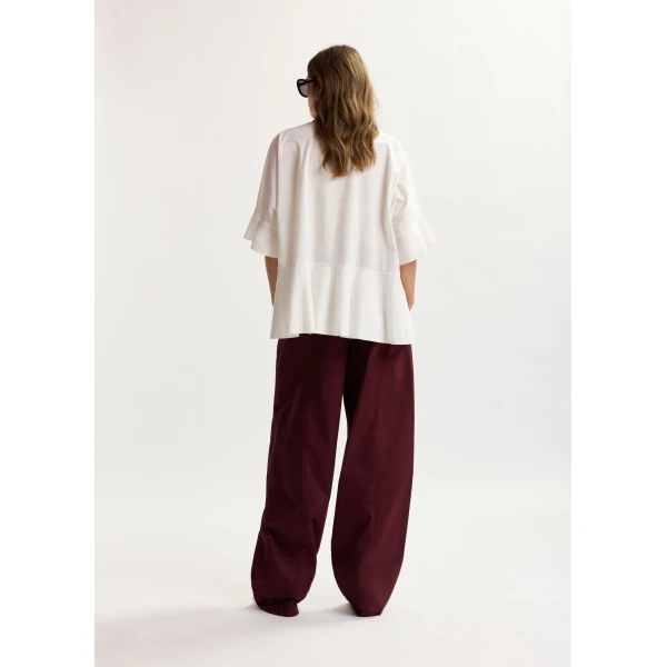 Essentiel Antwerp White cotton peplum shirt with burgundy contrast detailing, view 4