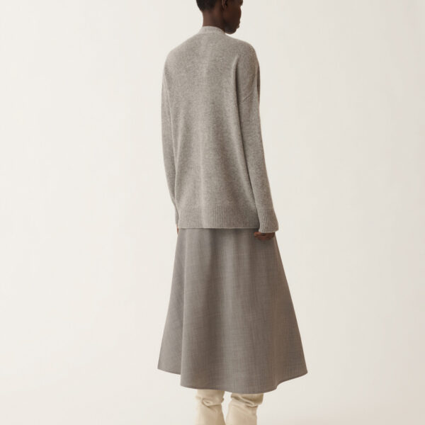 Cashmere Sweater in Grey