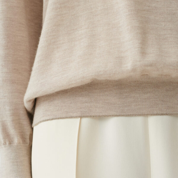 Cashmere and Silk Sweater in Cachà - Image 5