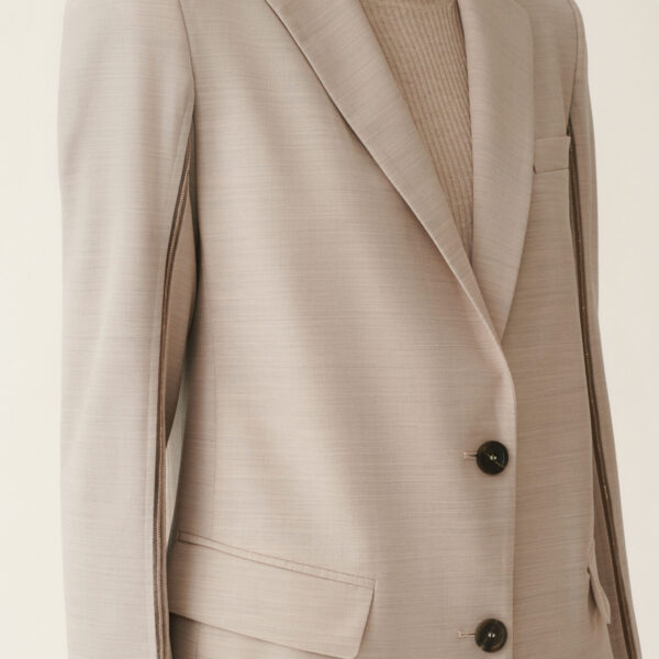 Cool Wool Blazer in Cachà - Image 5
