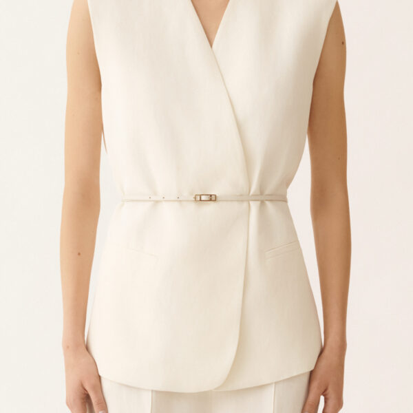 Fluid Linen and Viscose Vest in Butter - Image 5