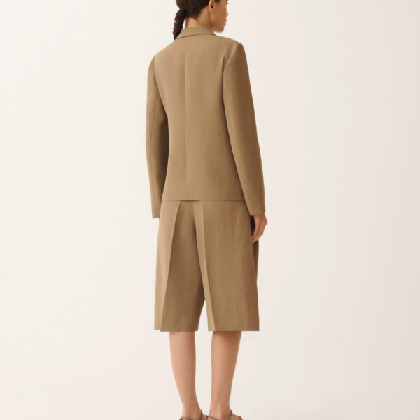 Jacket in Fluid Linen and Viscose