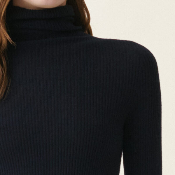 Platinum Sweater in Midnight Blue - Image 5