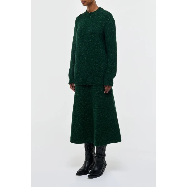 English Green sweater