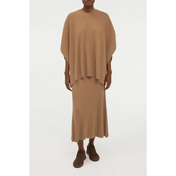 Baron Knit Cropped Poncho in Camel Merino Wool Cashmere